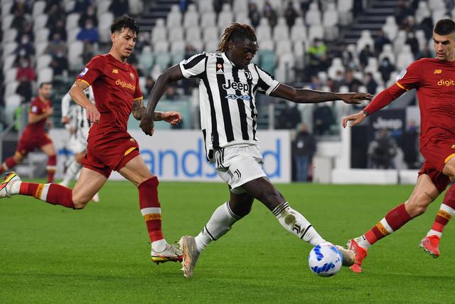 王哲林31+15特林布尔29+10 上海险胜青岛