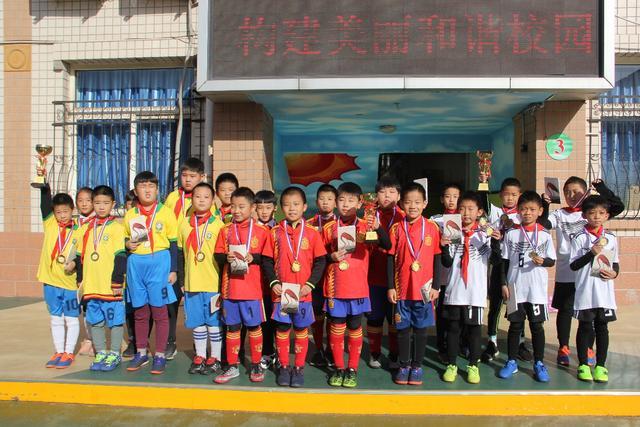 福登状态复苏近4轮造7球 这才是英超MVP的实力