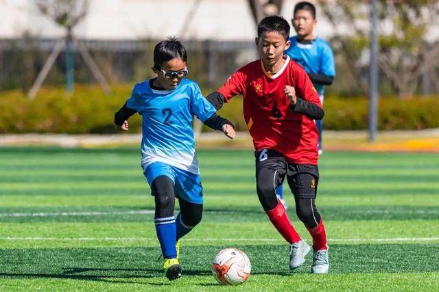 福登状态复苏近4轮造7球 这才是英超MVP的实力